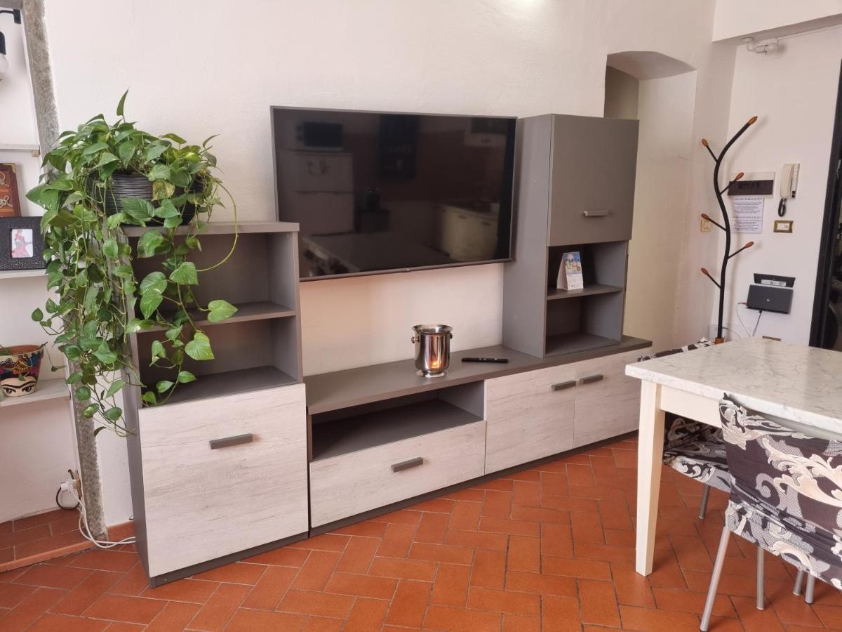 Casa Mille Baci Con Parcheggio Apartment Livorno Exterior photo